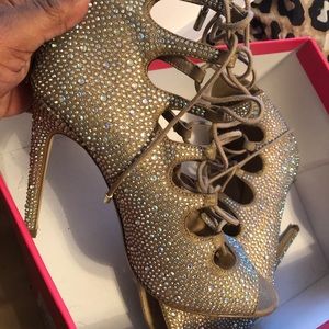 Steve Madden Cabaret heels